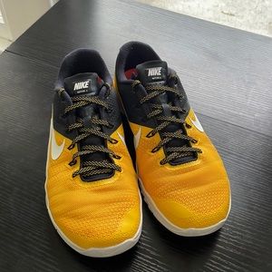 Nike Metcon 4 TB (WVU)